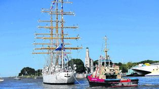 El buque escuela de la Armada inicia otra gira internacional