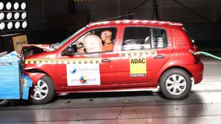 Podrían evitarse 40 mil muertes en accidentes en la región si los autos fuesen más seguros
