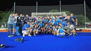 hockey sobre césped de Rowing.