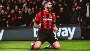 Marcos Senesi jugó la última temporada en el Bornemouth y ahora lo hará en el Tottenham, en la Premier League. Y jugará el Mundial con Argentina.