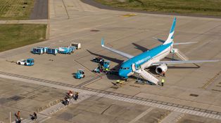 Nueva pista del aeropuerto local: podrán aterrizar aviones de 300 pasajeros