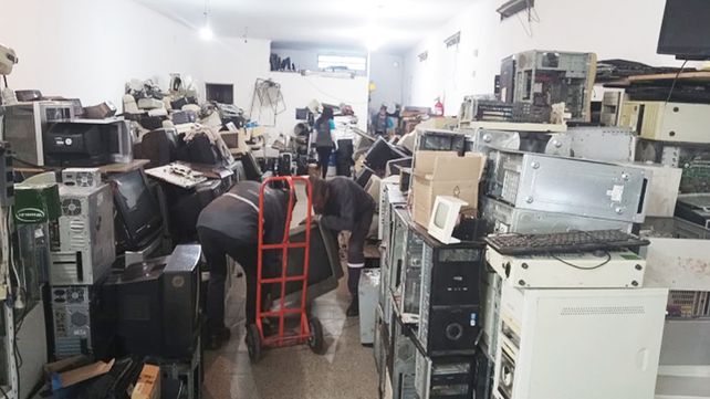 La Municipalidad de Paraná avanza con el tratamiento de residuos eléctricos y electrónicos.