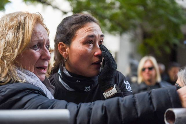Las familias víctimas de la tragedia cargan con el dolor de la pérdida de sus familiares.