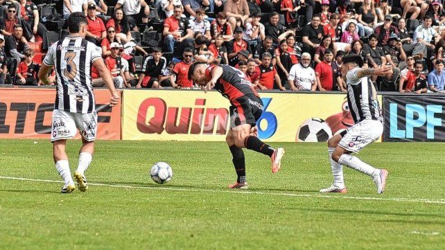 El minuto a minuto del partido entre Colón y Estudiantes (BA)
