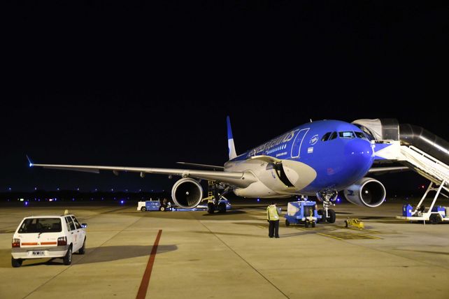 Arribó el avión de Aerolíneas Argentinas con 517.500 dosis de la vacuna Sputnik V