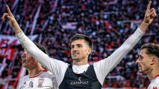 Huracán le ganó sobre la hora a Instituto y se prende arriba en la Liga Profesional