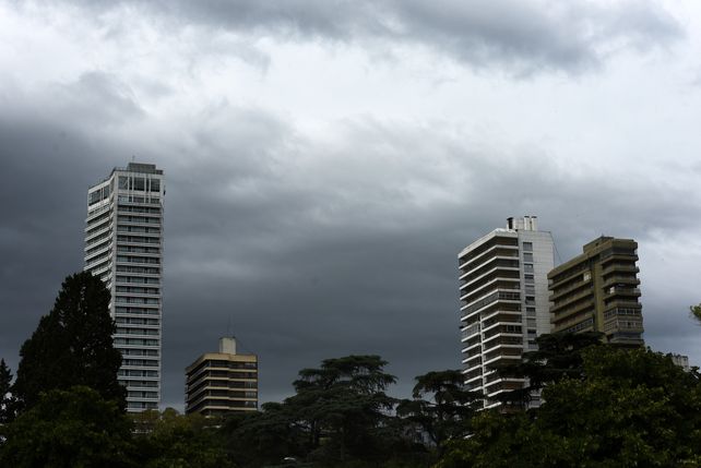 Lanzan un alerta meteorológica por tormentas fuertes para el sur de Santa Fe