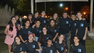 Un grupo de estudiantes se va de viaje de egresados a las Malvinas