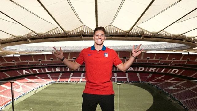 La Araña Álvarez ya es nuevo jugador del equipo conducido por Diego Simeone.