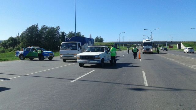 Secuestraron armas y una licencia profesional apócrifa durante controles viales realizados el fin de semana