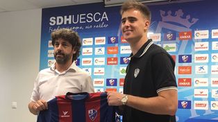 Colón le apunta a un delantero argentino que juega en España