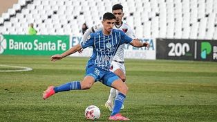 Un inexpresivo Colón acentuó su pésimo momento a nivel local y perdió 1-0 contra Godoy Cruz
