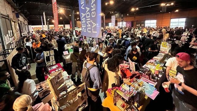 El Festival Pliega celebra la quinta edición del evento dedicado a la Gráfica real