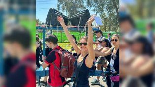 Pampita camino a la Basílica de Luján