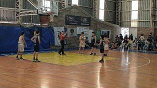 Se disputó gran parte de la fecha 14 en las inferiores del Oficial de la ASB