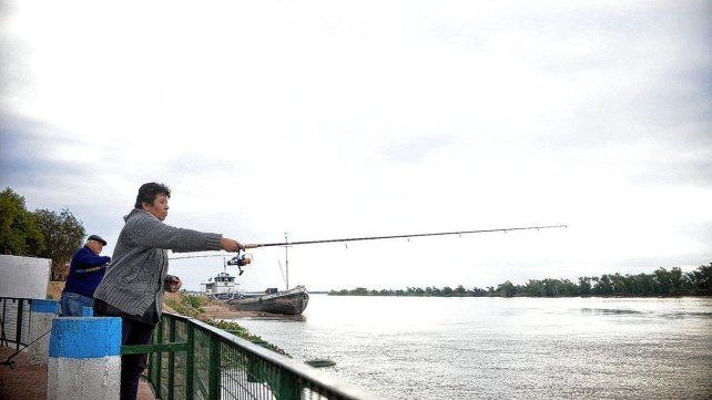 Entre Ríos amplió a 650 toneladas el cupo de pesca de sábalo y pescado de línea.