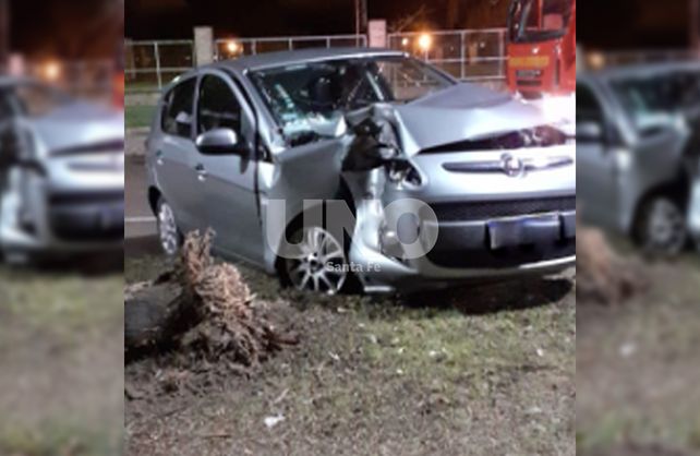 Pese a las restricciones de circulación. Violento impacto en la Costanera santafesina