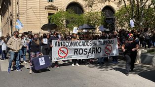 Protesta del sector turístico por el 77% de impuestos a los pasajes al exterior