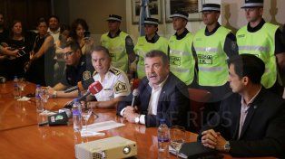 El ministro Néstor Roncaglia confirmó el secuestro de las drogas en San Jaime de la Frontera.