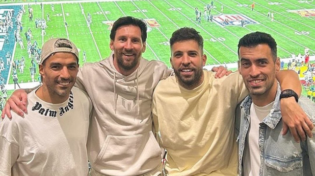Messi junto a Luis Suárez