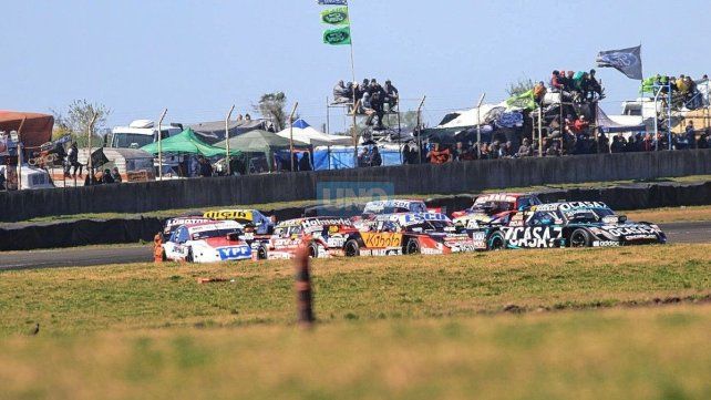 Turismo Carretera en el autódromo de Paraná