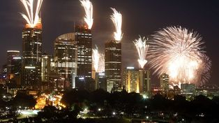 El Pacífico Sur recibió con fuegos artificiales el 2013
