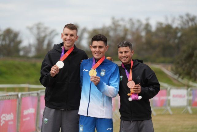 Medalla de oro para Argentina. Contreras se consagró campeón de Ciclismo MTB en Rafaela.