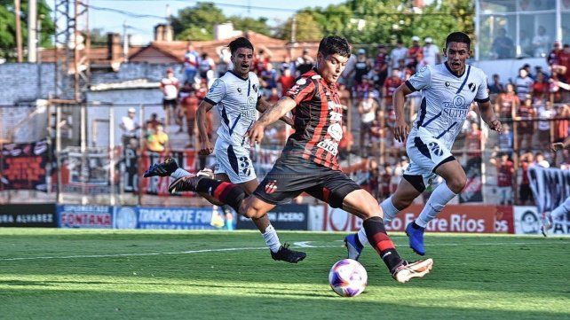 Juan Cruz Esquivel marcó el primer tanto de Patronato.