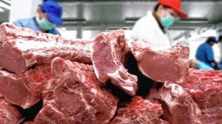 Buscan acordar un 45% de descuento en cortes de carne para las Fiestas