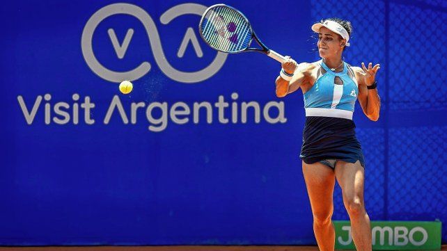 Lourdes Carlé busca acceder a los cuartos de final del WTA 125 de Montevideo.