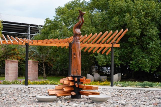 Esta plaza seca se diseñó para quienes quieren esparcir las cenizas de sus familiares en El Prado.