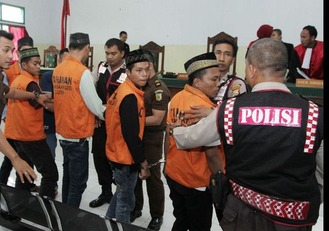 Según el código penal de Indonesia (KUHP)