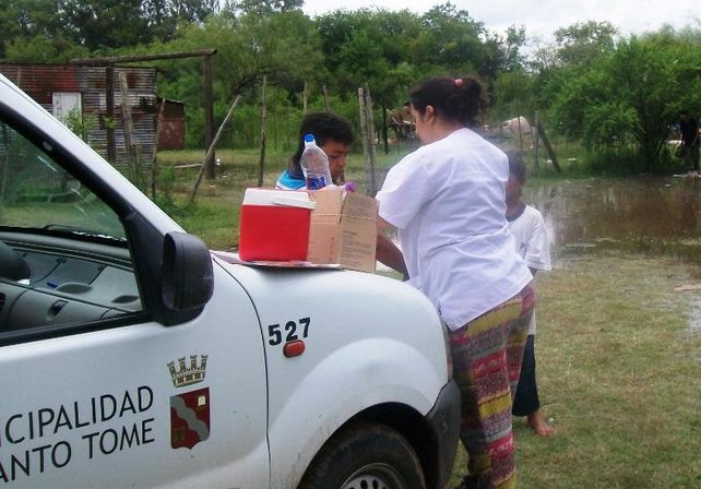 El Municipio de Santo Tomé asiste a las familias afectadas