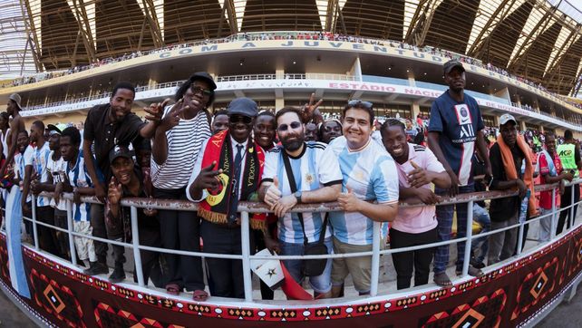 La selecci{on argentina covnoca hinchas en todos lados