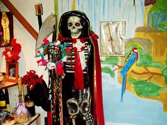 La Iglesia Católica considera la adoración a San La Muerte como un culto pagano.