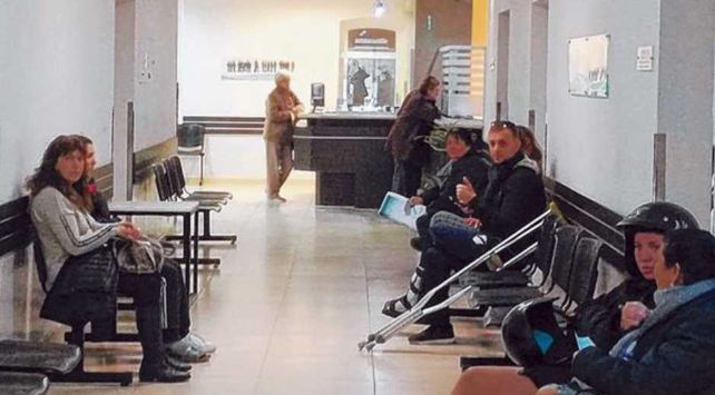 La Defensoría pidió que no se suspendan los servicios a los afiliados de Iapos