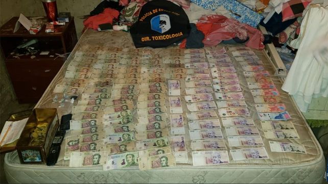 En múltiples allanamientos detuvieron a 14 personas y secuestraron estupefacientes