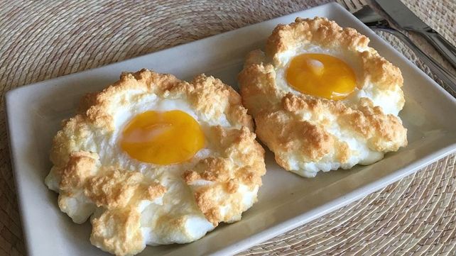 Los ya famosos huevos nube son fáciles