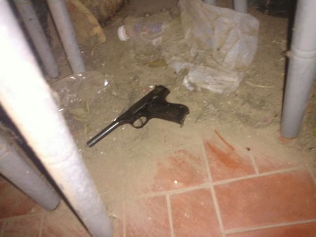 Santo Tomé: intentó eludir un control de Gendarmería, pero lo apresaron y le secuestraron una pistola cargada