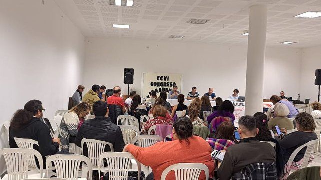 Agmer rechazó la declaratoria de la educación como servicio esencial. También el aumento de aportes a activos y jubilados