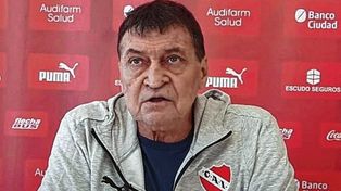 Julio Falcioni se irá del Rojo después del partido con Boca