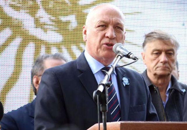 Lejos de tener deuda