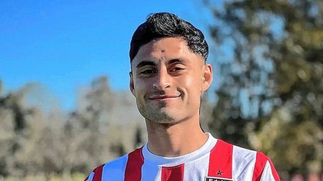 El futbolista Javier Altamirano recibió el alta médico