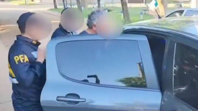 La Policía Federal arrestó en San José a un hombre buscado a nivel nacional por abuso sexual agravado. La víctima tuvo dos hijos con su progenitor