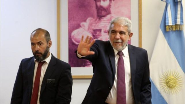 El Ministro de Seguridad de la Nación apuntó contra Máximo Kirchner y aseguró que Cristina no esta proscripta.&nbsp;