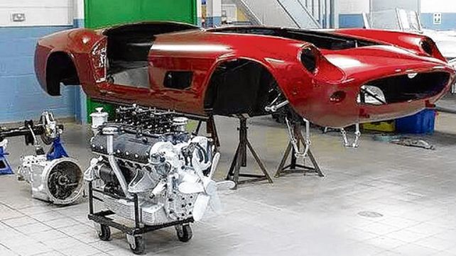 Producción. Uno de los modelos que estaba en proceso de ensamblaje.