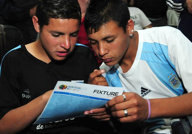 Presentaron un torneo de fútbol para promover la convivencia pacífica entre jóvenes