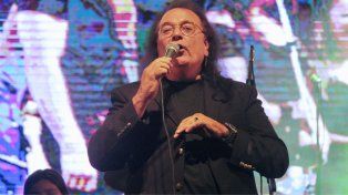 Gerardo Farías en el escenario