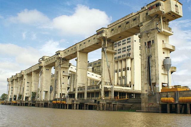 El Senado dio un paso decisivo en la reconversión del Puerto santafesino