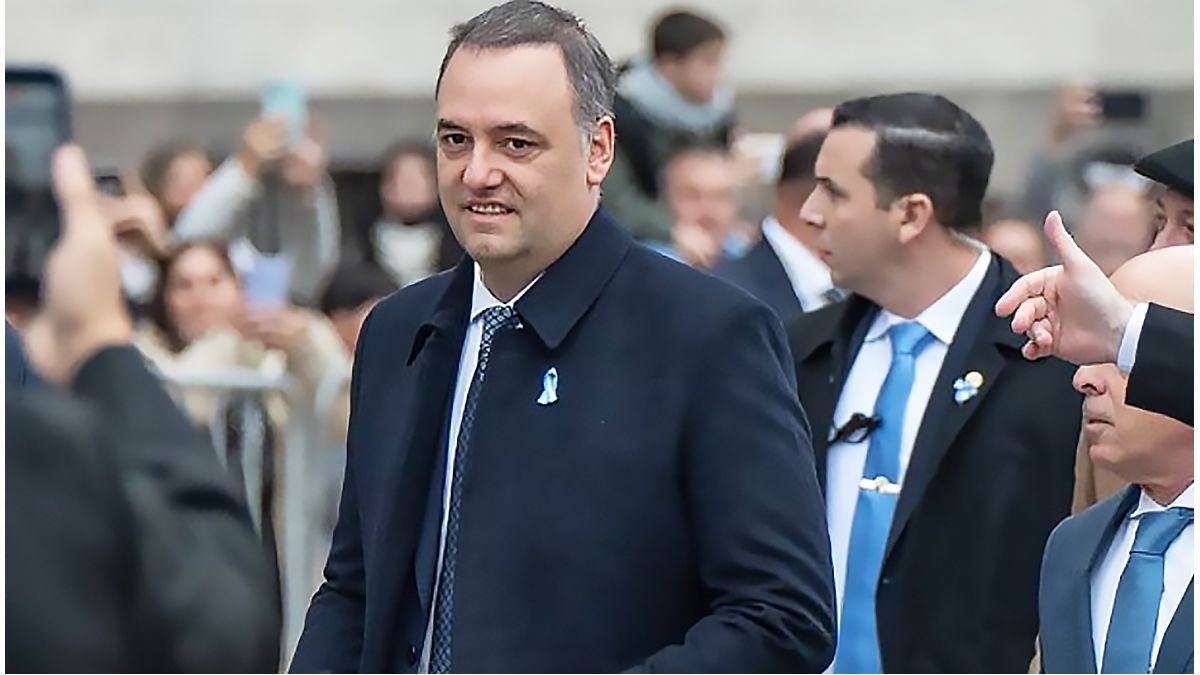 Manuel Adorni sigue sin presentar su declaración jurada de bienes